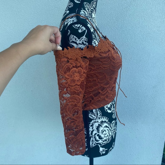 PaperMoon Burnt Orange Crop with Sleeves - Picture 9 of 13